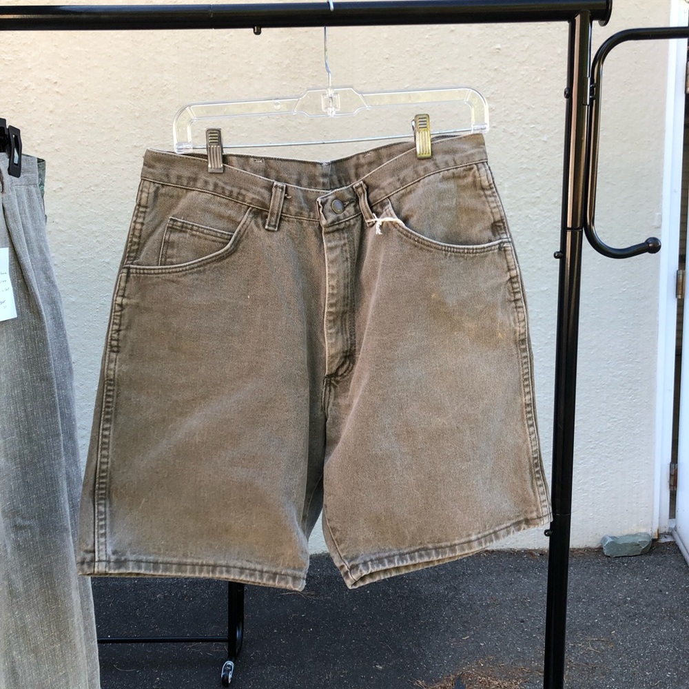Vintage Wrangler Denim shorts in Army Green 32”